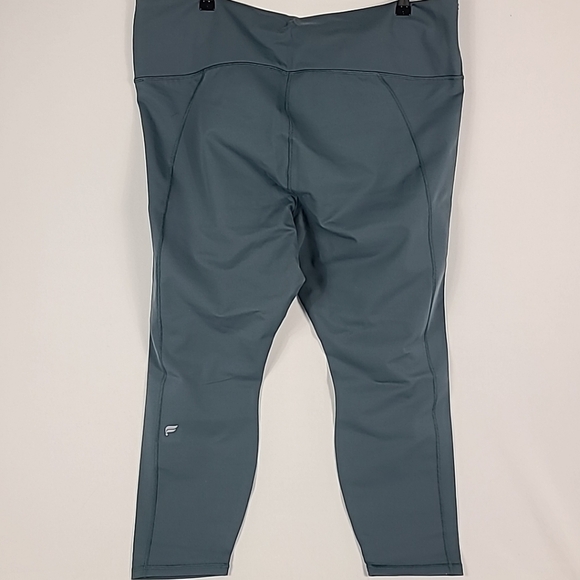 NEW Fabletics Define PowerHold High-Waisted 7/8 Legging Sz 4x Storm Slate Green - Picture 5 of 7